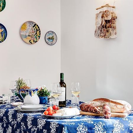 La Cabane Bleau The Perfect Beachfront Apartment Marina del Cantone Luaran gambar
